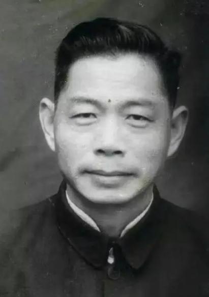 1962年，物理学家束星北的学生找到他，愿为他安排出逃海外。对此，束星北选择了拒