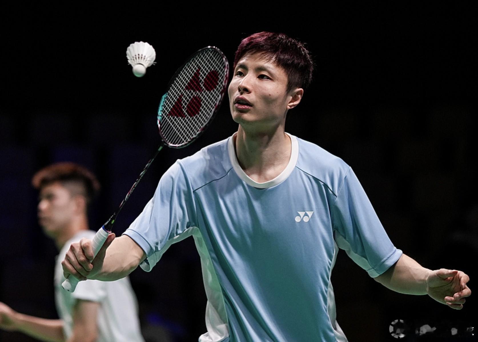 石宇奇贾一凡 官方：石宇奇、贾一凡分任国羽汤尤杯男女队队长。北京时间4月24日下