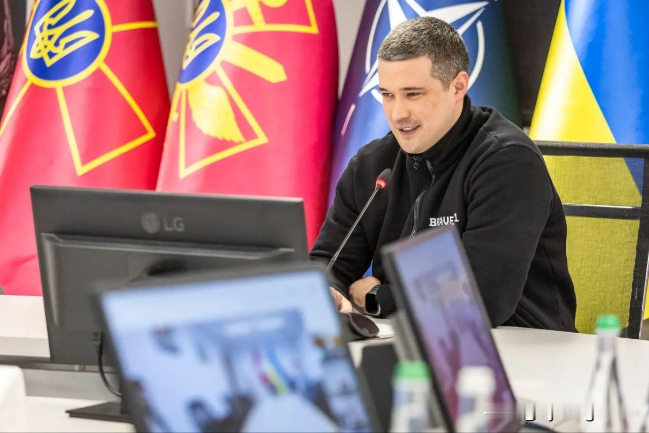 🚀🇨🇦🇺🇦 加拿大向乌克兰交付导弹并扩大军事合作

加拿大已向乌克兰运