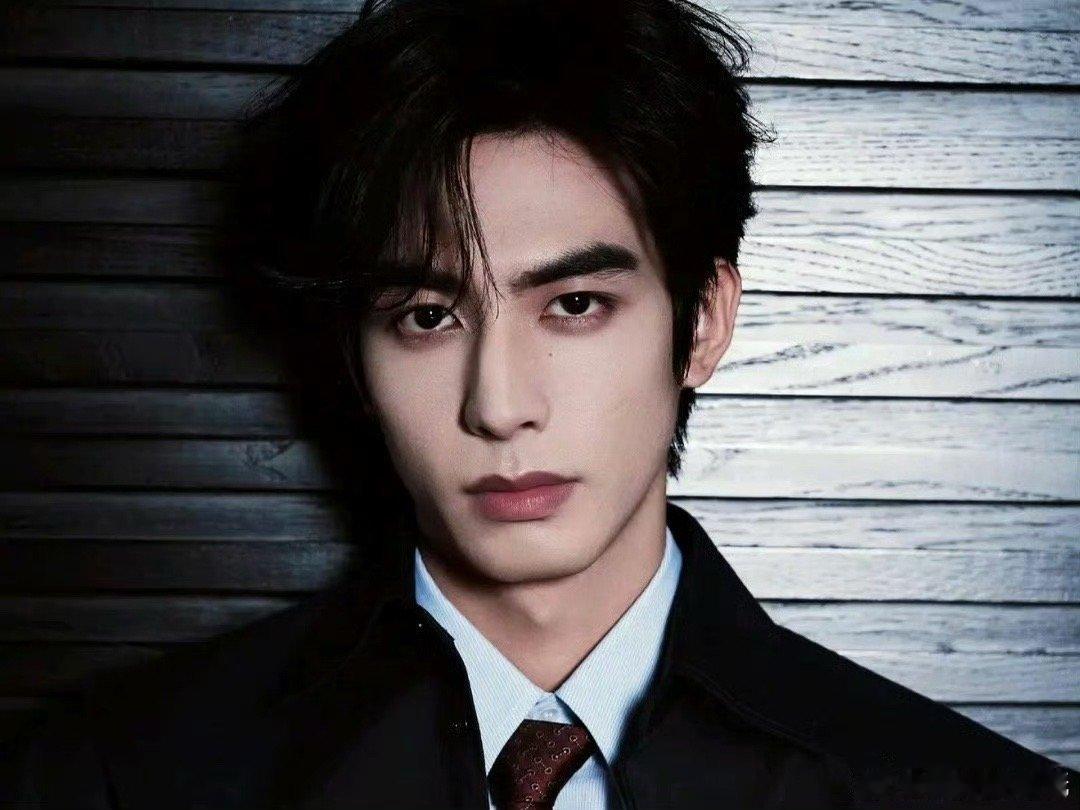 宋威龙、张凌赫你吃谁的颜 