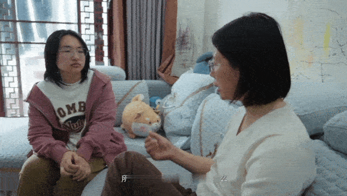 #最让人无法感同身受的病症# 其实坏情绪，并不是这个人他本身就带有的，而是经历了