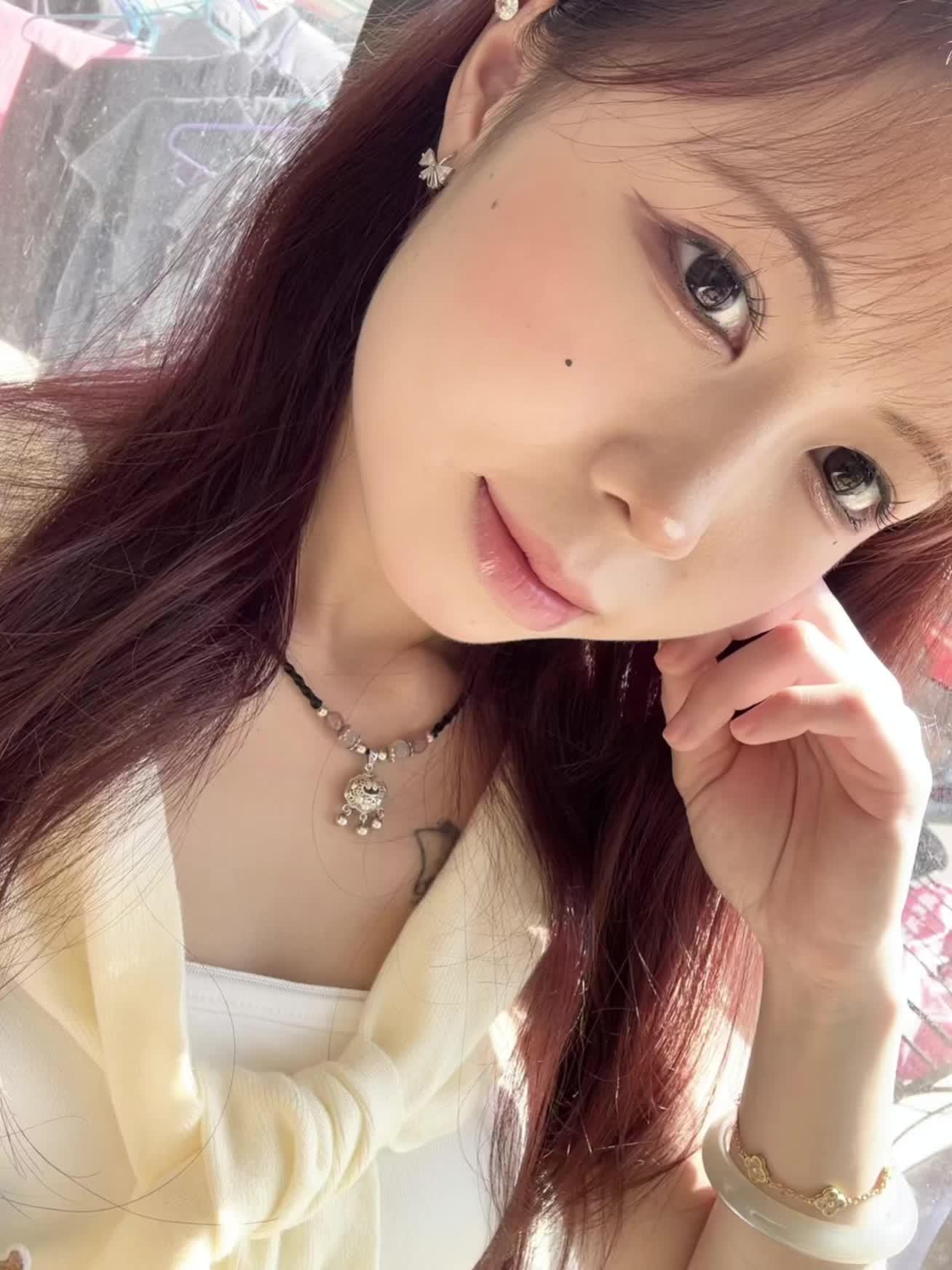 因为幸福总是一阵一阵 所以我讨厌任何对我好的人