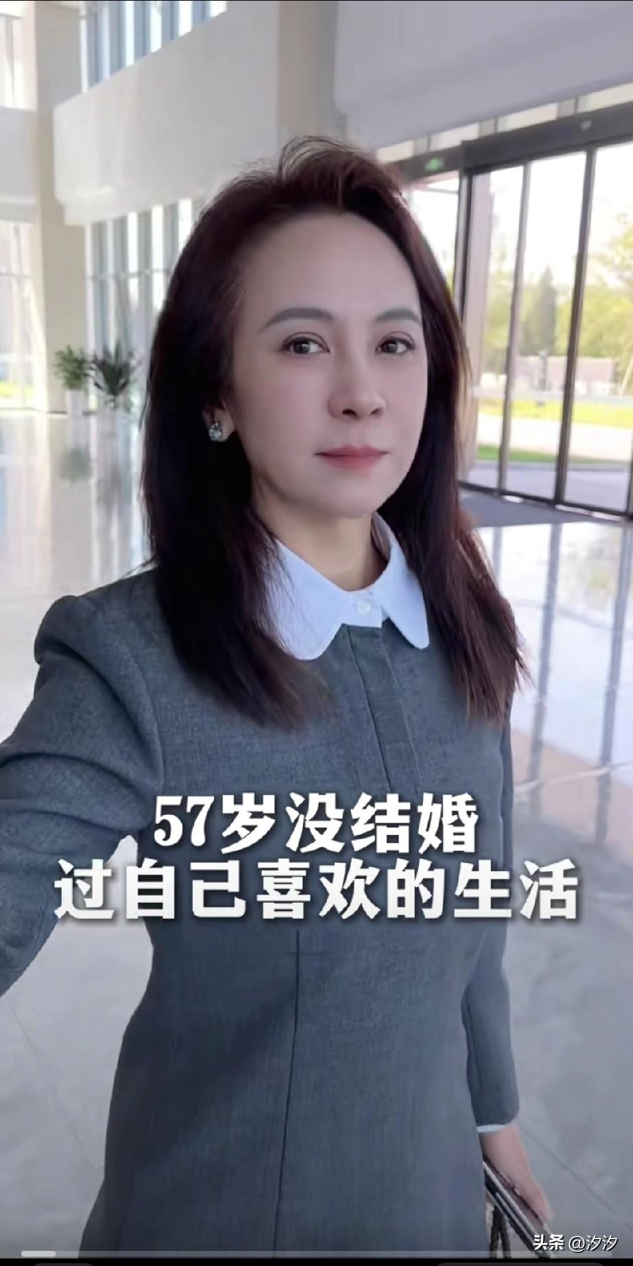 57岁的大龄生，
靠自己的努力成为了公司老板，
过上了自己梦寐以求的生活，
每天