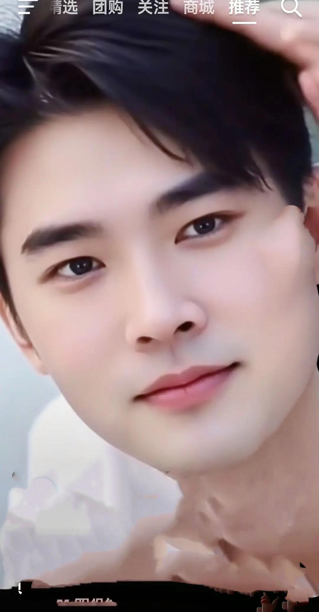 爱美之心人皆有之，但当你在上看到有俊男靓女头像模板的，温馨提示一下最好别因虚荣心