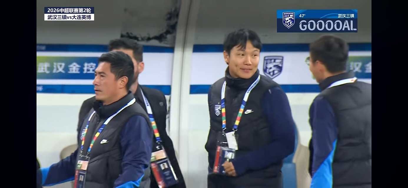 小邓会买人啊本来以为当总监就看不到了，结果输赢都会给他镜头