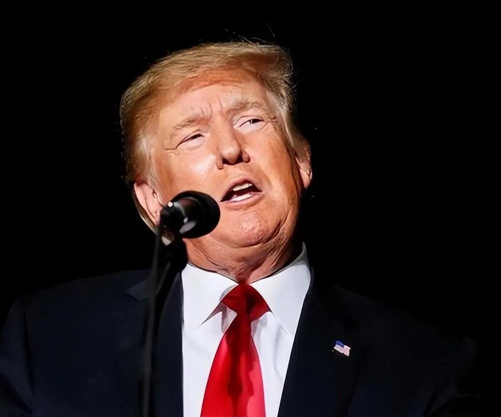 “只要是被看上的，统统都将是我的”，这就是特朗普的逻辑，按照这个逻辑：
一、巴拿