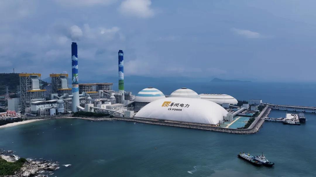 深圳海边惊现“巨型枕头”： 总面积达37665平方米，长度243米、净高近60米