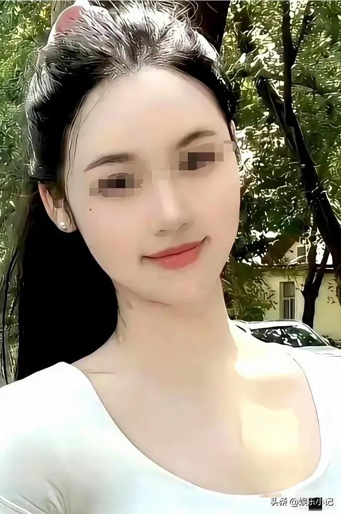 你敢信吗？湖南祁东那位女教师徐某莹，长得确实漂亮，照片一张接一张往外传，可偏偏把