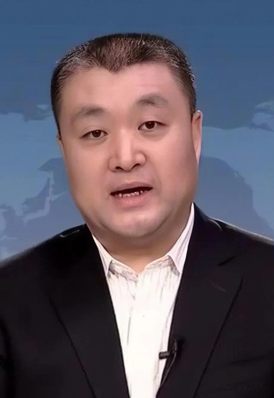 发现没？那些网络军事专家们，不知道什么时候全都悄悄的撤了，要么保持沉默，要么忙着