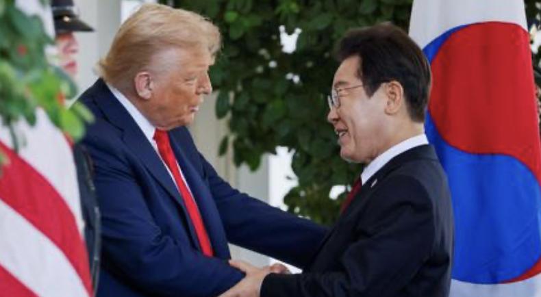 【特朗普月底访韩，参加中美峰会，但可能不参加APEC】

多家韩媒援引韩国外交消