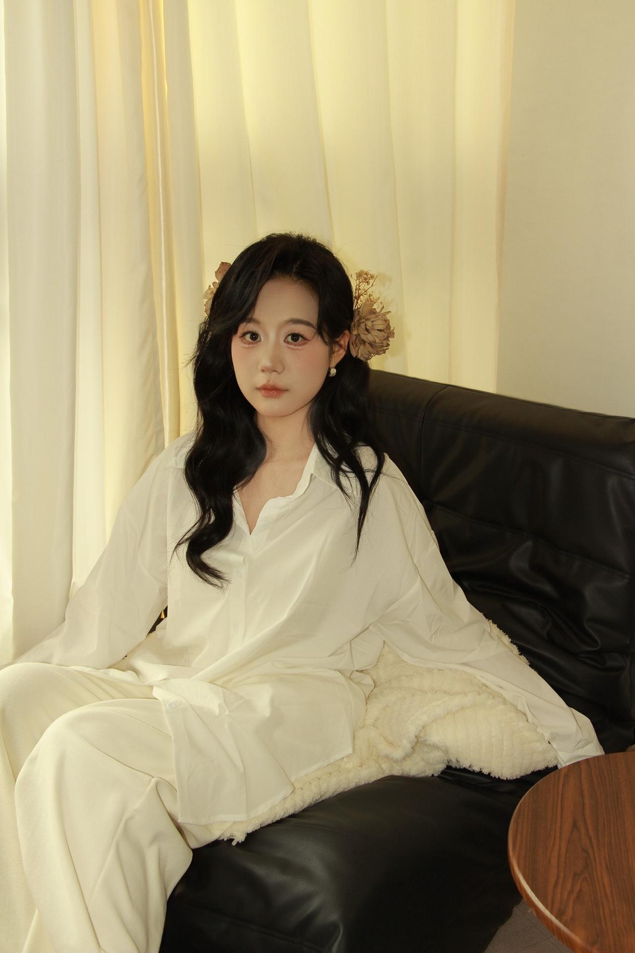 @耶耶缺 慵懒风 元气 甜美女孩 摄影镜头里的美好