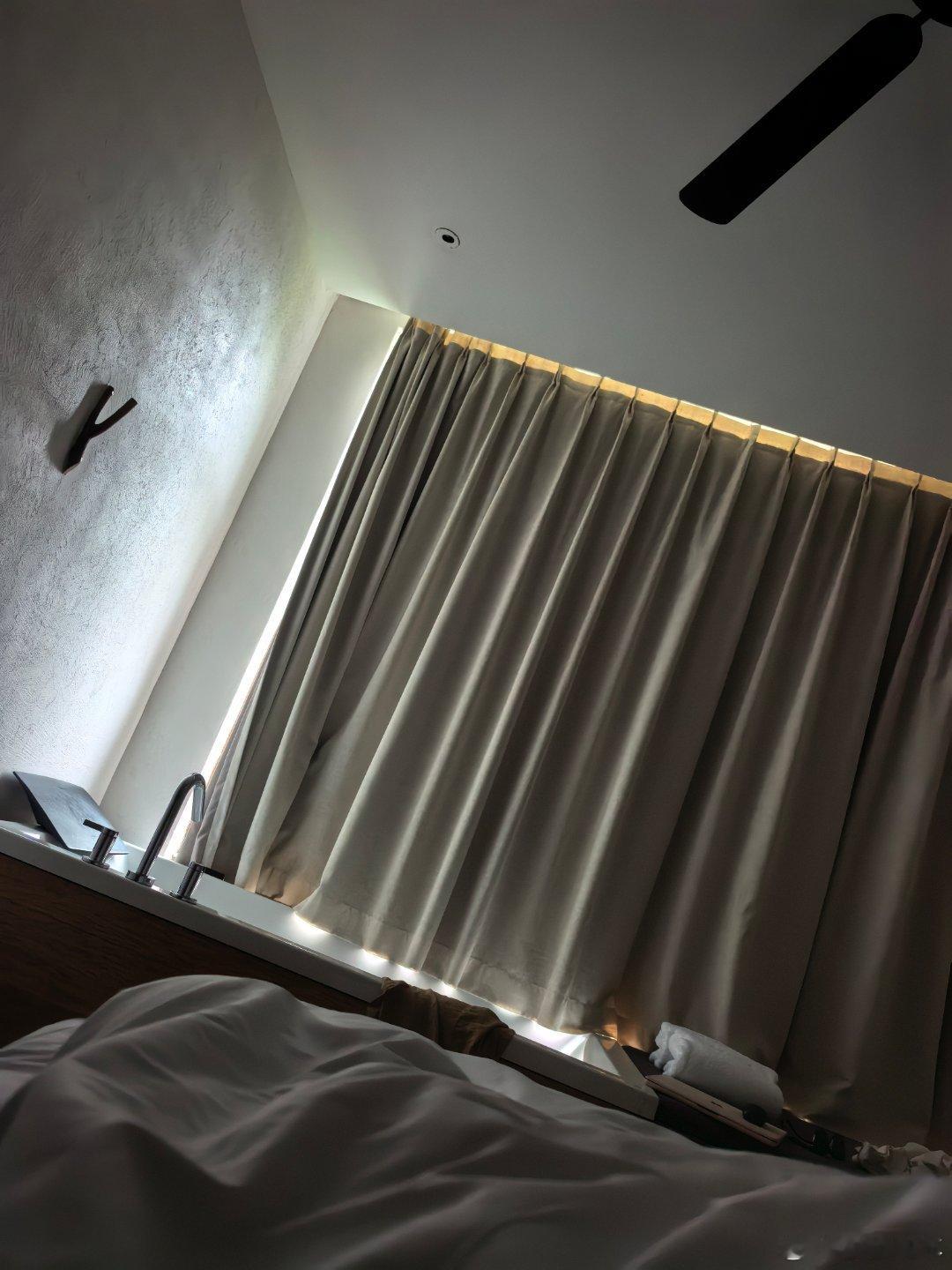 又该干活了，起床了吗？ 