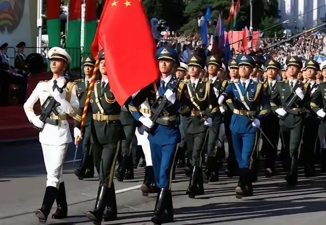 日本7.9万亿军费磨刀！对侵略者讲仁慈就是养虎为患

中国收拾日本的硬实力没人质