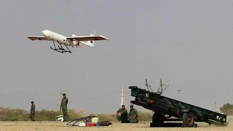 *阿联酋无人机被指飞越伊朗领空，扎耶德军事城随后传出3栋建筑受损说法，双方各自表