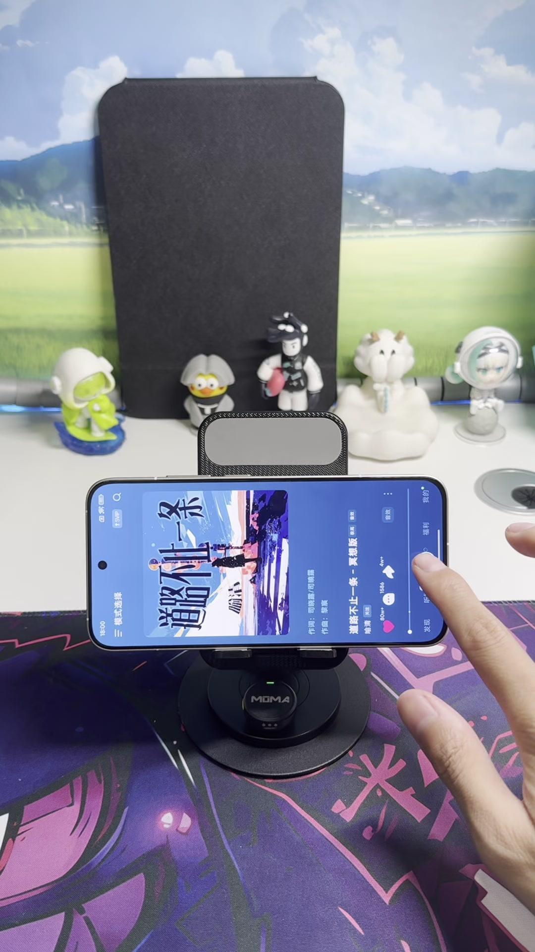 1️⃣扬声器：大师同轴对称双扬，音质清晰，立体声效果出色，小米10s荣光重现。