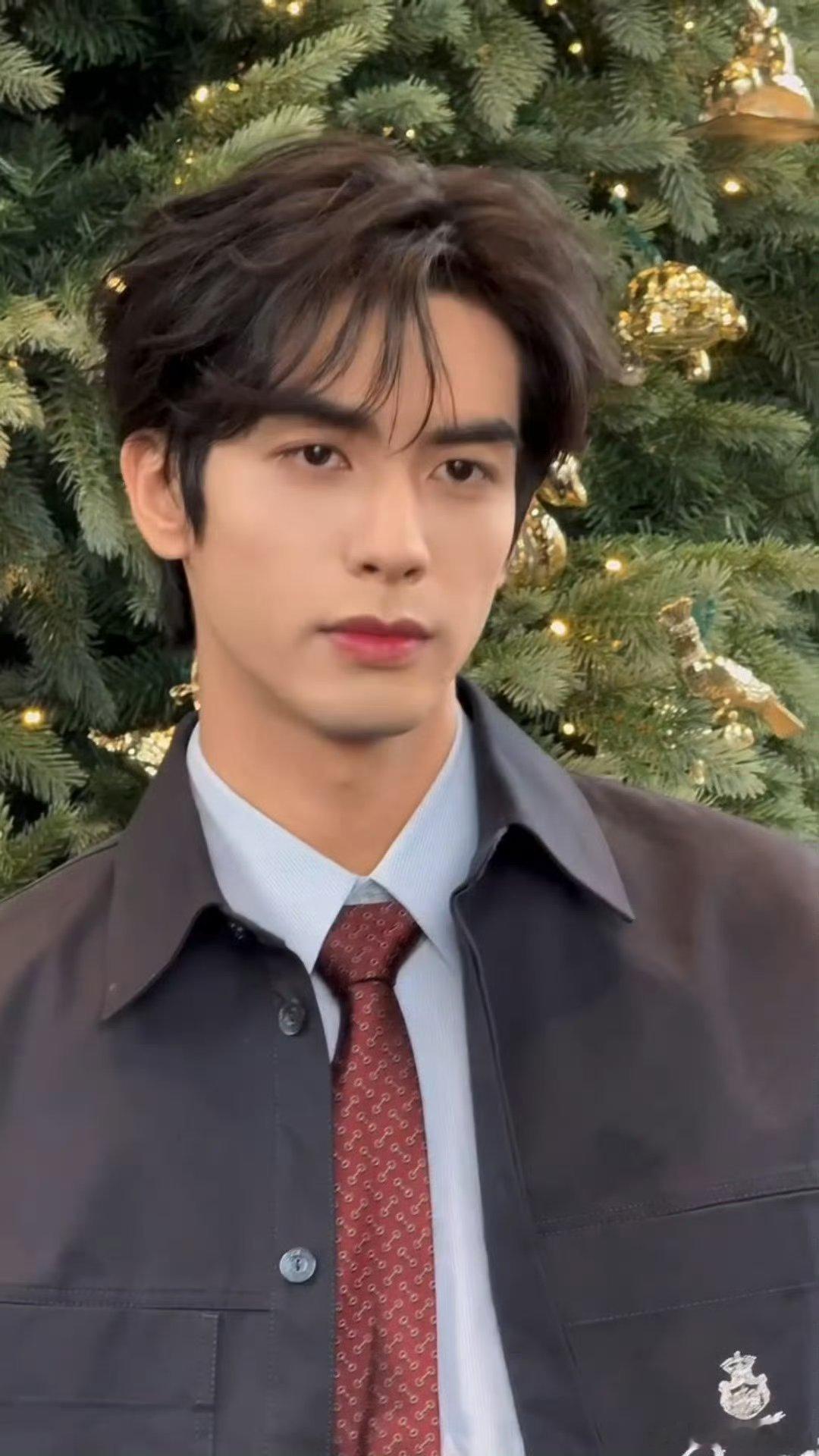 宋威龙、王楚然、董思成GUCCI线下活动生图 