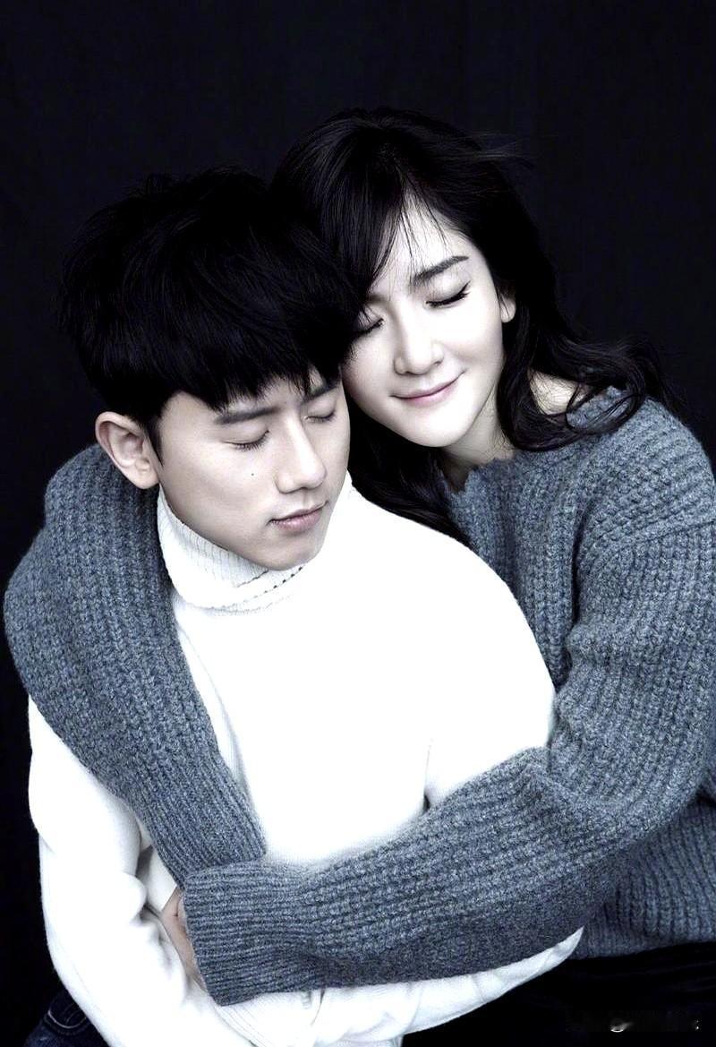 2011年张杰和谢娜结婚前，他们考虑在上海汤臣一品购房的传闻曾引发关注。据报道，