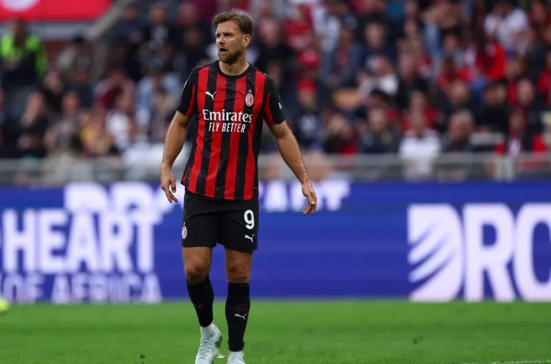 德国天空体育消息，沃尔夫斯堡正再次探讨夏天签下菲尔克鲁格的可能性。报道称，西汉姆