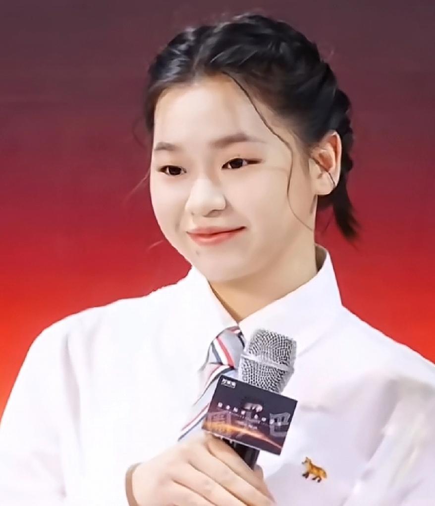 以后没有这个女孩参赛的跳水视频不要推给我，除非有她参赛！
现在，让婵宝休息一下，