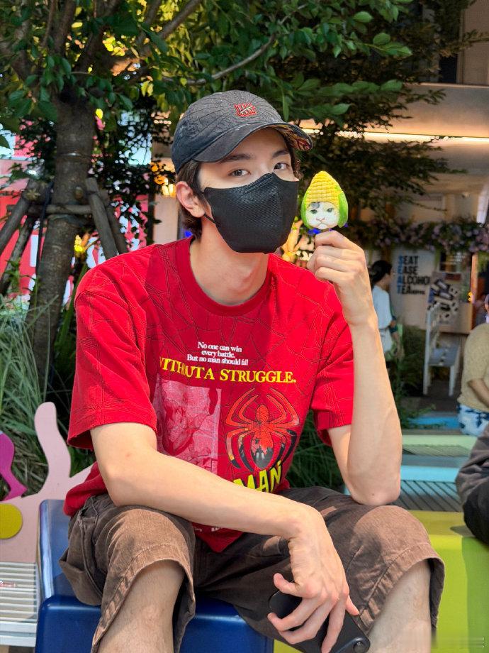 林一又当上steve了林一的性格一直都是非常开朗，非常活泼的，身上也是自带综艺感