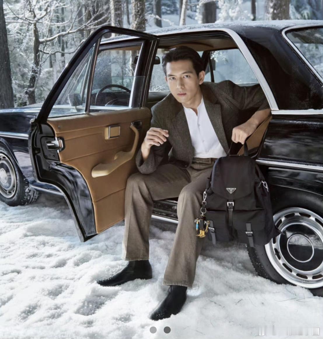 来自Prada品牌代言人 李现 的新惊喜！！出镜品牌2025假日系列全球广告大片