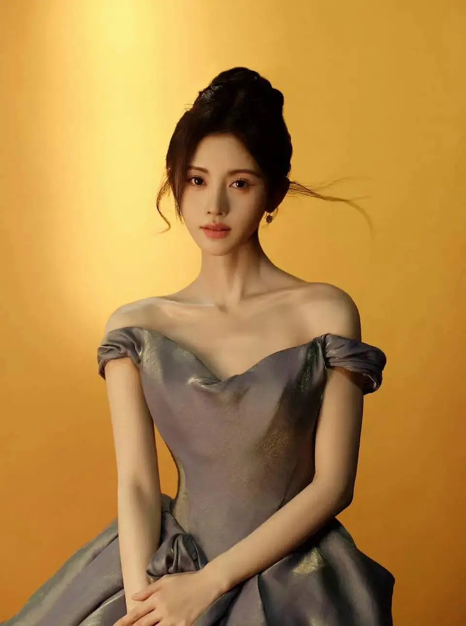 鞠婧祎网红感真的越来越严重了 ​​​