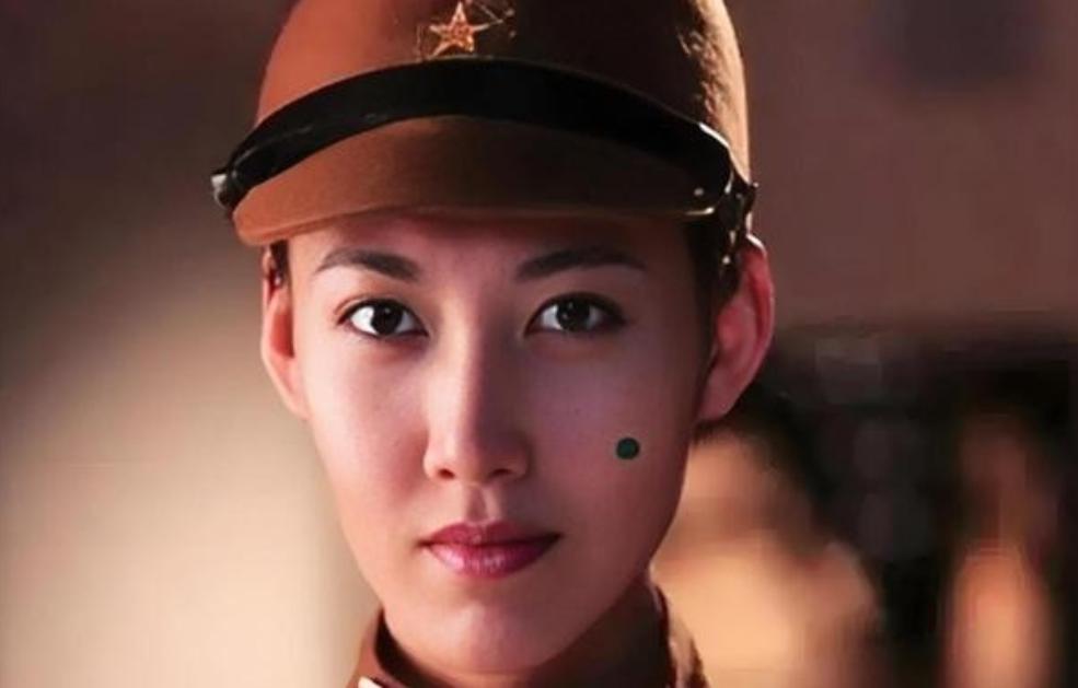 1938年，东条冥郎看到女儿的尸体被完整的运回后，非常高兴，立即从腰间拔出刀子，