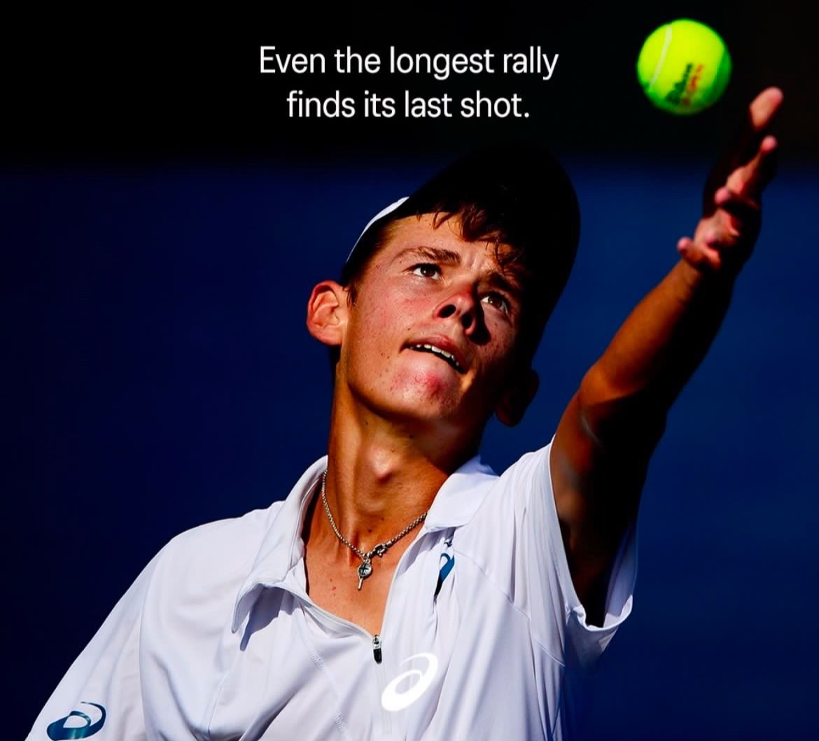 网球talking大会 亚历克斯·德米纳尔在2026年将不再获得ASICS的赞助