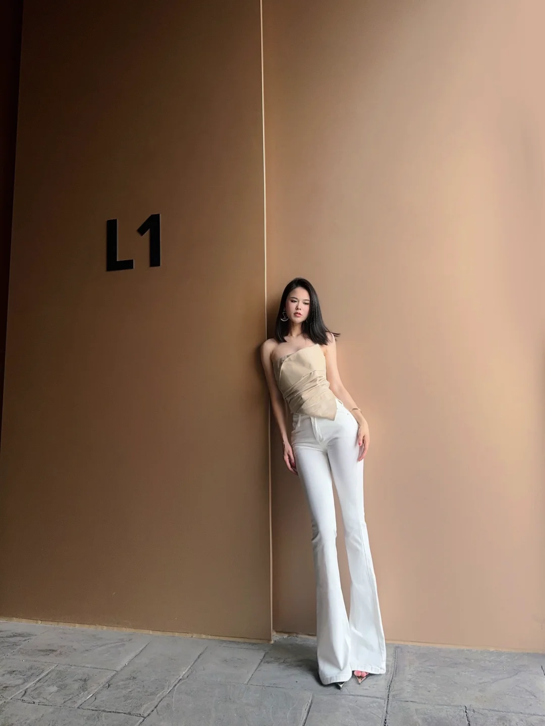 光杵在那就好看