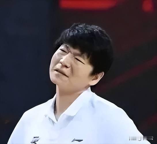 山东输了，邱彪骂了！
输球不可怕，可怕的是输的没斗志，输得那么惨。
赛后邱彪直接