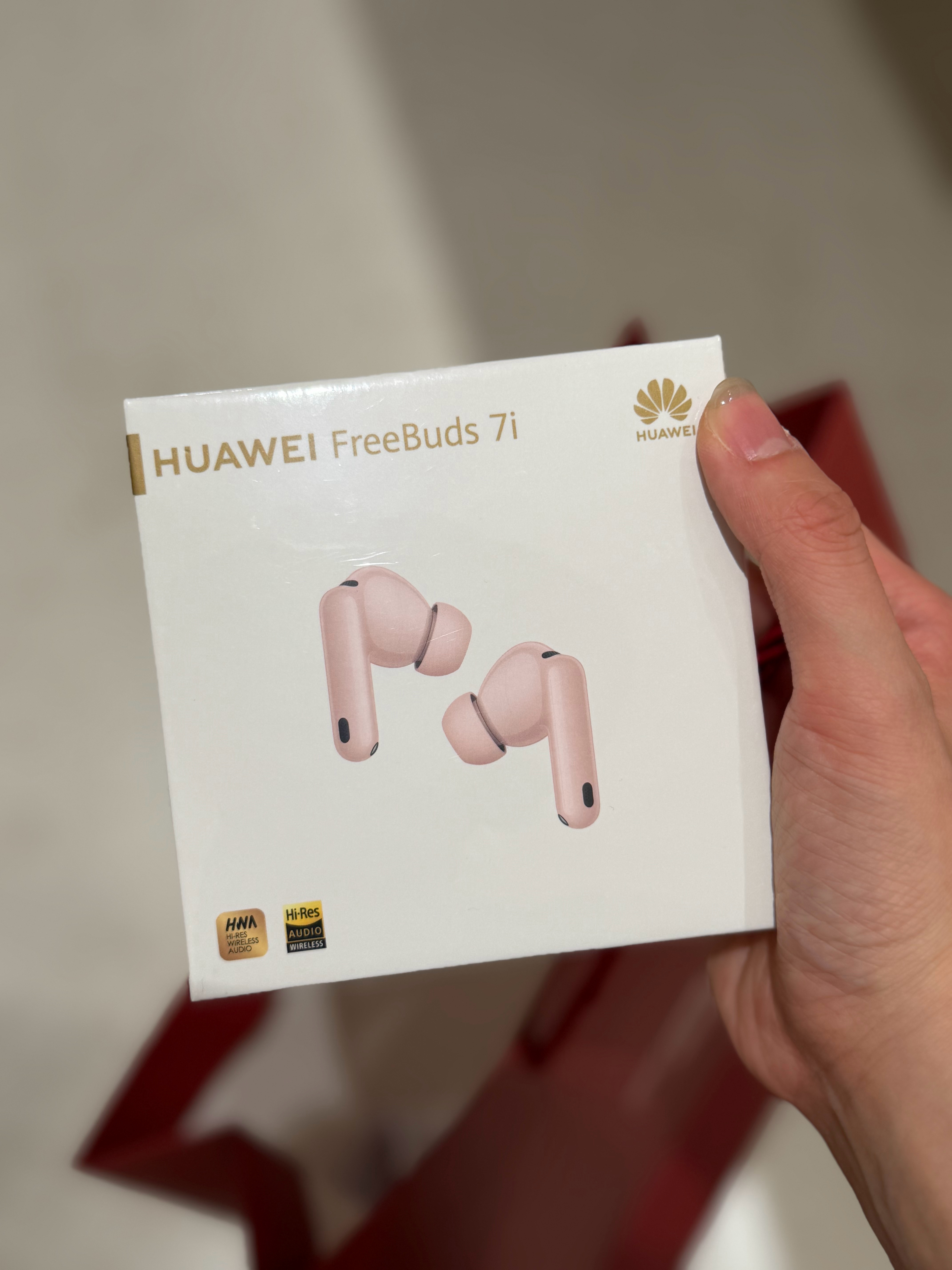 啥时候能不忘记带耳机泥已经不知道买了第几个了（这个耳机入耳好舒服，比水果好，滑溜