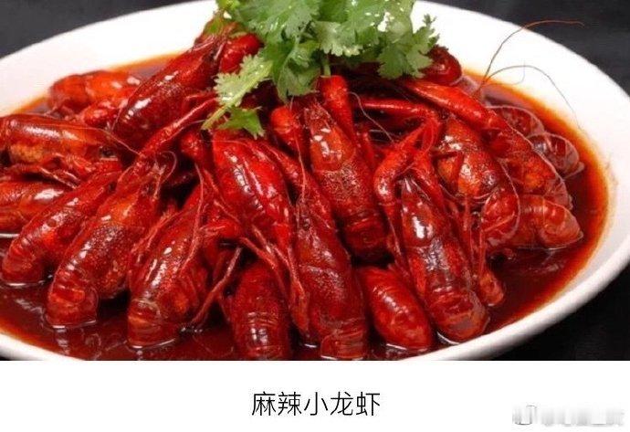 【麻辣系列】对于重庆人来说菜谱里怎么能少了麻辣系列呢又麻又香，简直下饭一绝！下面