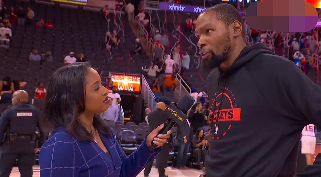 杜兰特26+6+8外加两次封盖全场仅两次失误，火箭全队35助攻以111:94大胜