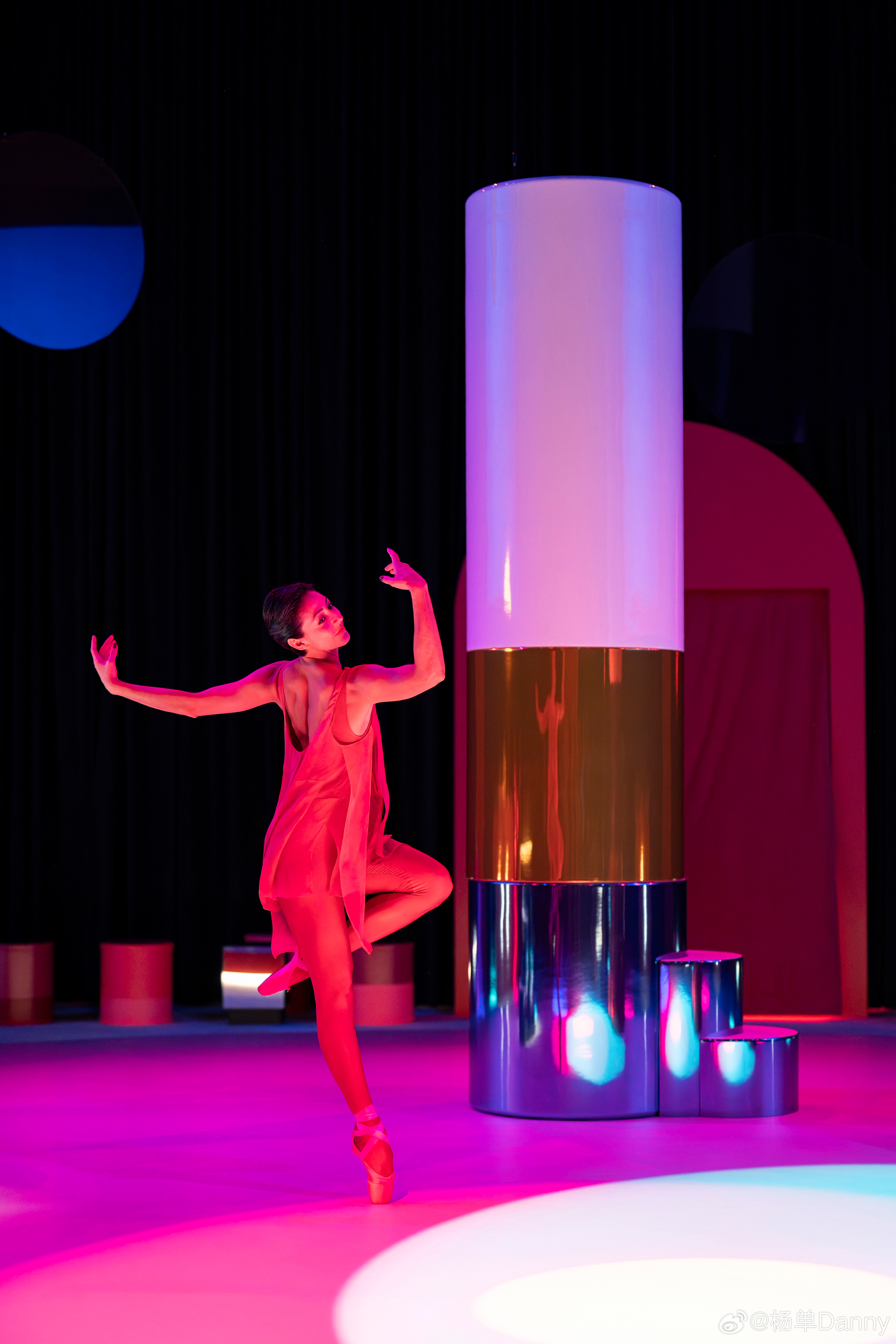 前天的爱马仕之夜，见到了老朋友✨还有，与爱马仕彩妆创意总监Gregoris Py