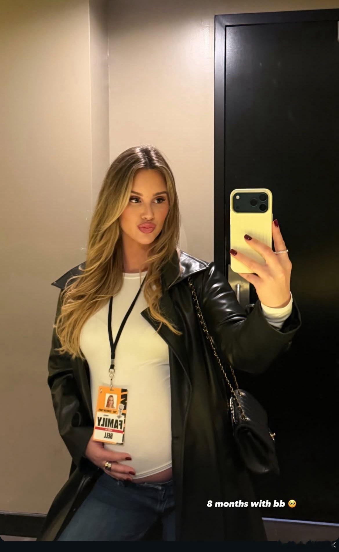 鲍嫂孕妇照🫄新赛季篮不住