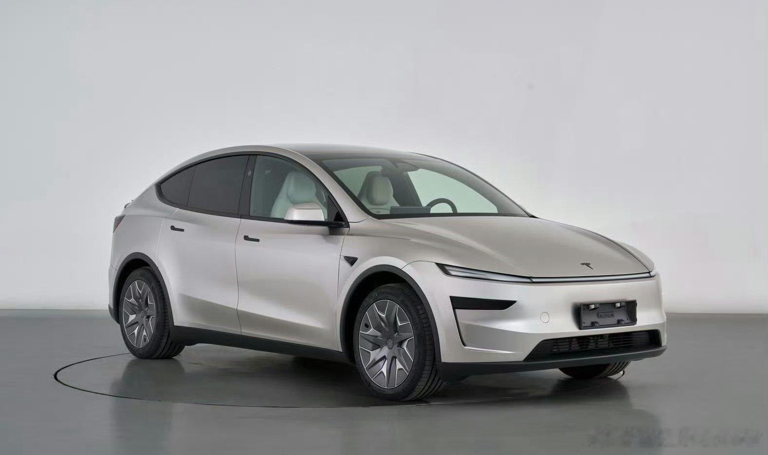 特斯拉ModelYL预估售价40万这个价格其实对手还挺多的各位怎么选？国产6座确
