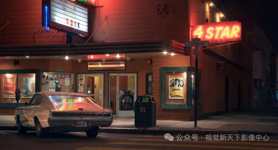 加利福尼亚的夜 
摄影师：Christopher Soukup
