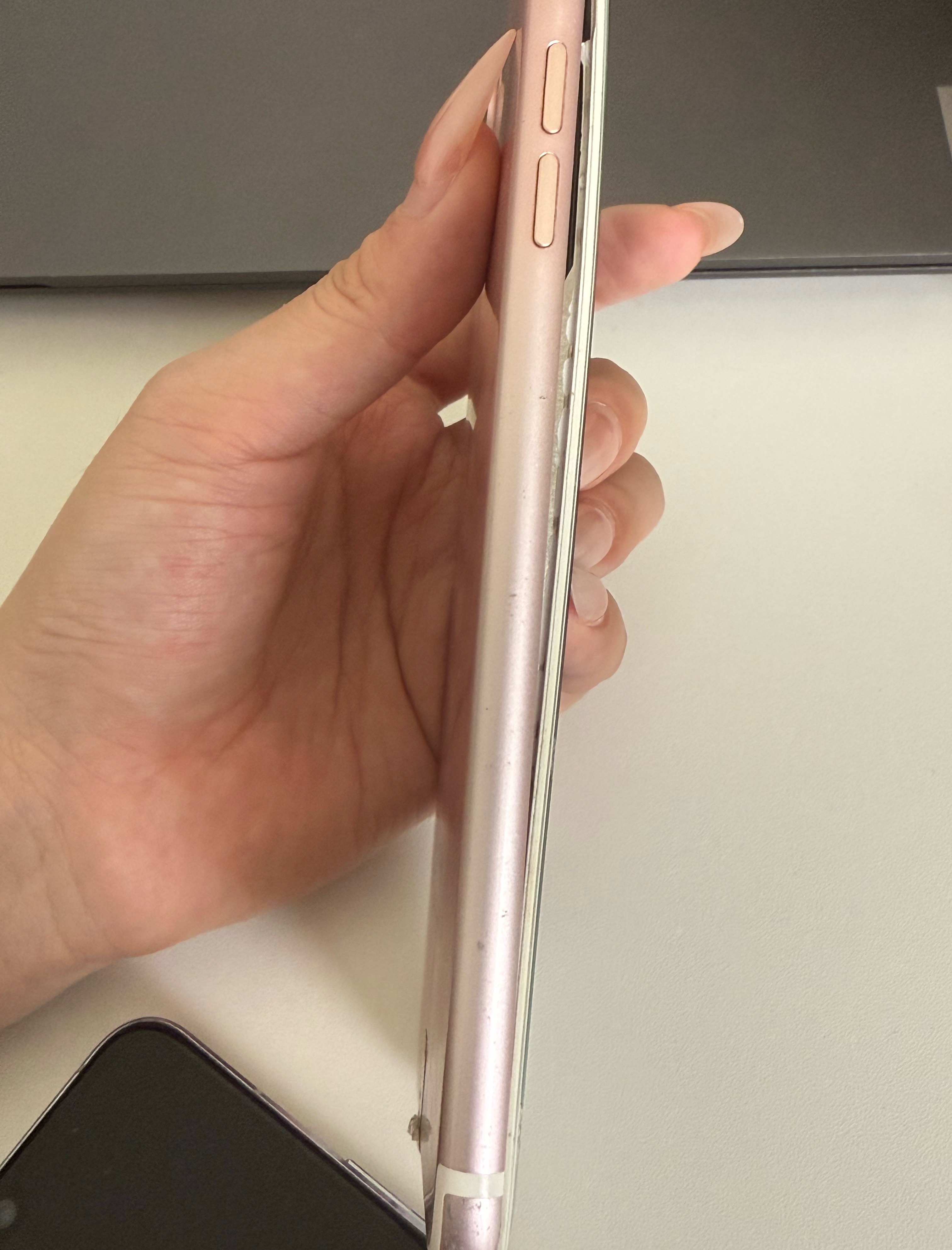 又一台手机想开了 