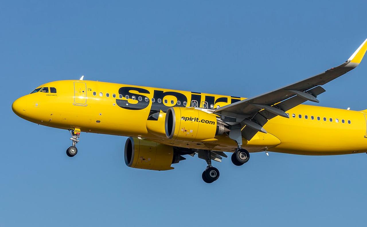 🔥 Google 花千万买航空数据训练AI
Spirit 商业运营数据拍卖, 