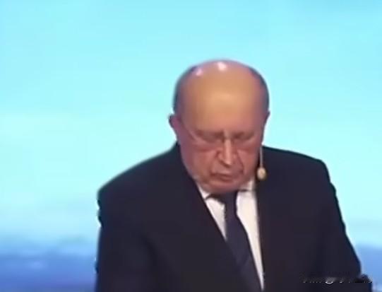 欧盟国防与航天专员指出：若美国战略重心转移，欧洲必须构建自主防务支柱。核心问题是