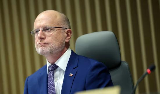 【美国联邦通信委员会推进将电信呼叫中心迁回美国的计划】美国联邦通信委员会（FCC