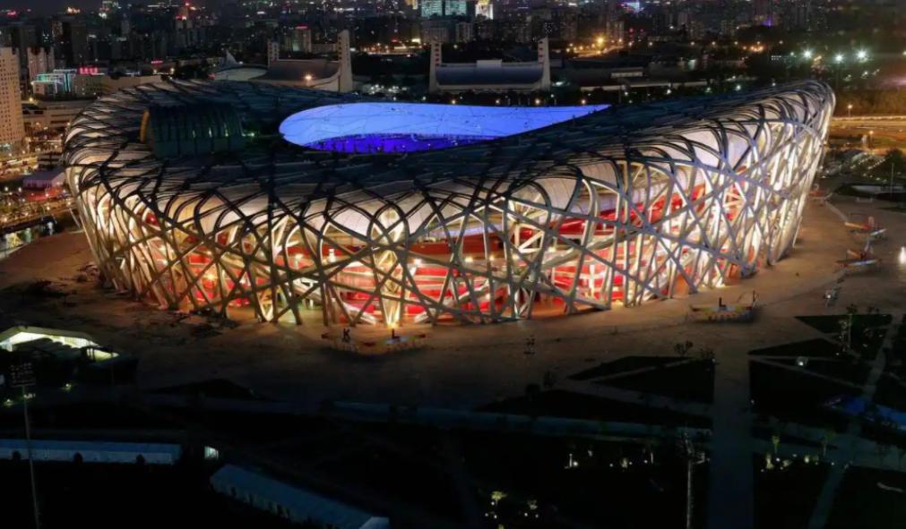 鸟巢“账本”曝光：占北京黄金位置，斥35亿建成的“鸟巢”，自从建成后，每年光维护