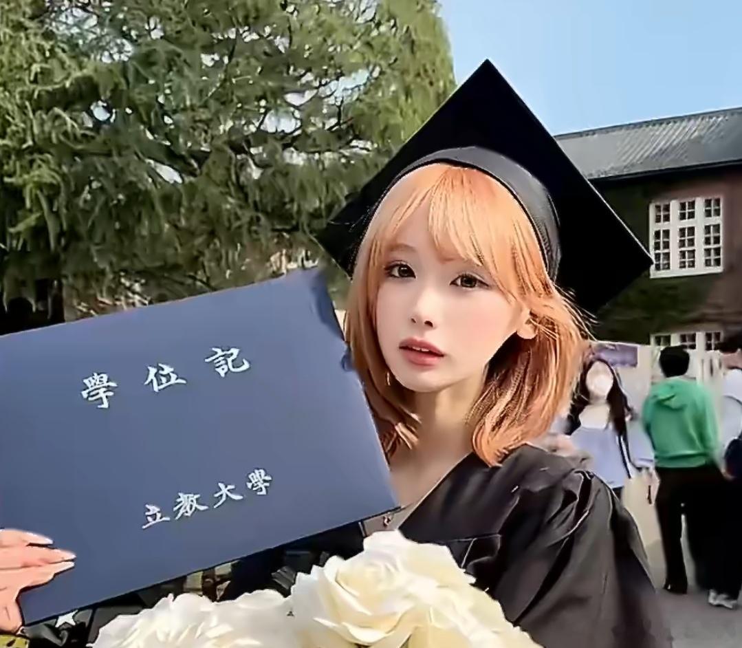 Mina轻生前求西村力粉丝别网暴自己26岁粉丝Mina因转送向日葵未果遭饭圈指责