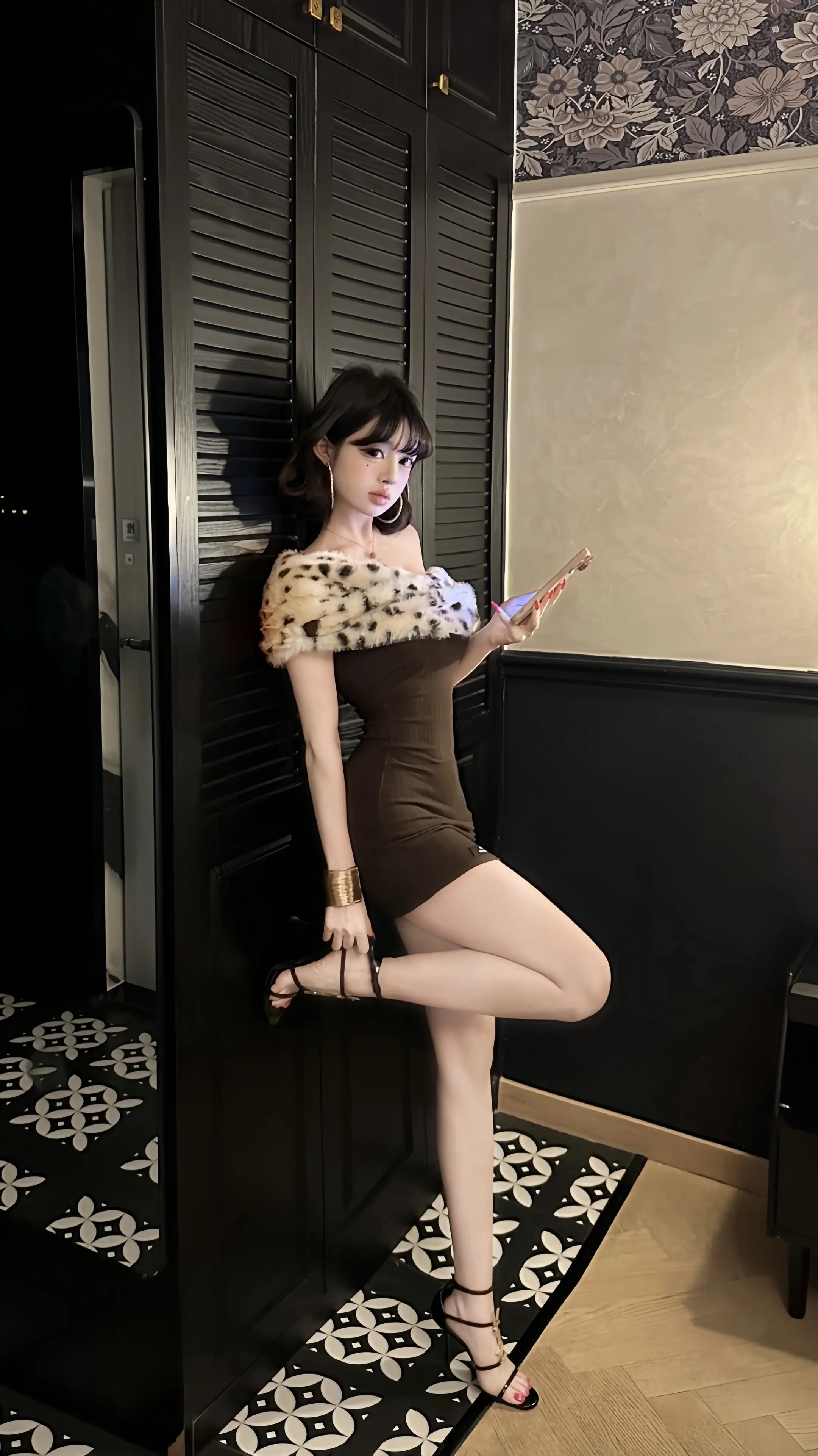 生活不会一路绿灯 但红灯总有倒计时。