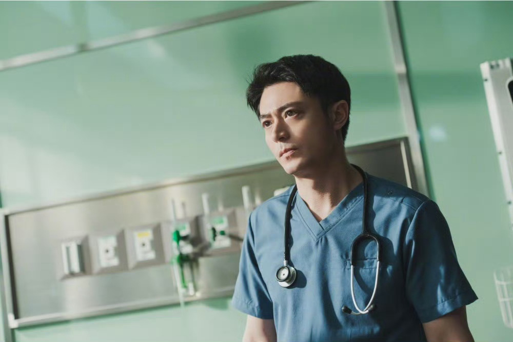 霍建华杨谨华Netflix新剧Netflix发布2026年华语剧集片单，李志蔷、