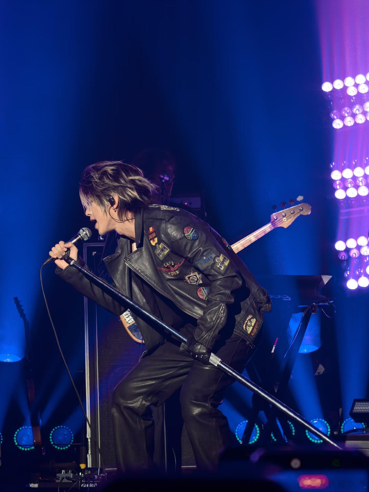 蔡徐坤纽约演唱会Backintime纽约场全开麦唱《Back in time》也