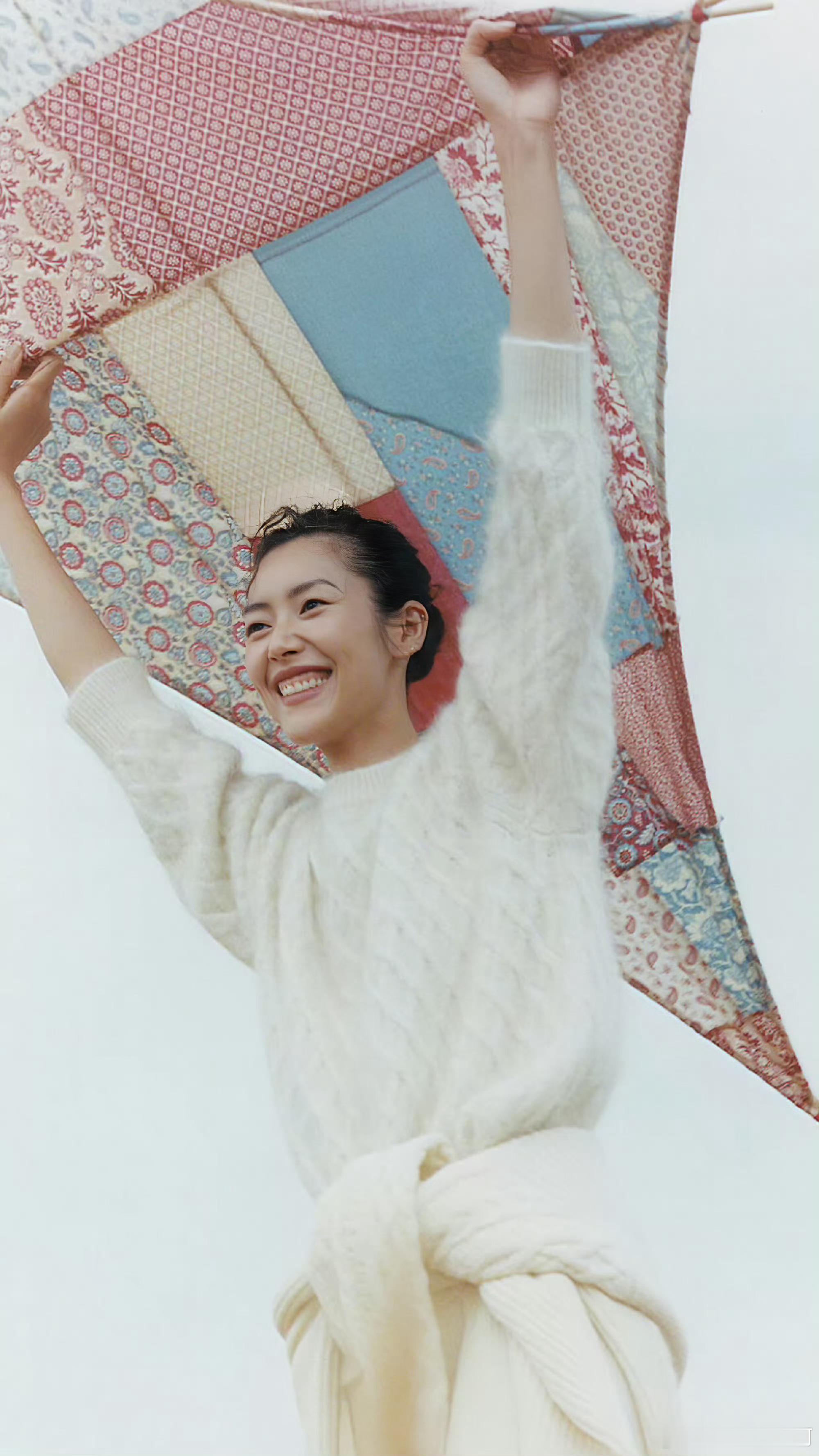 【刘雯 | 中国面孔】 刘雯开场 这次大表姐真的太长脸了[666][666] 