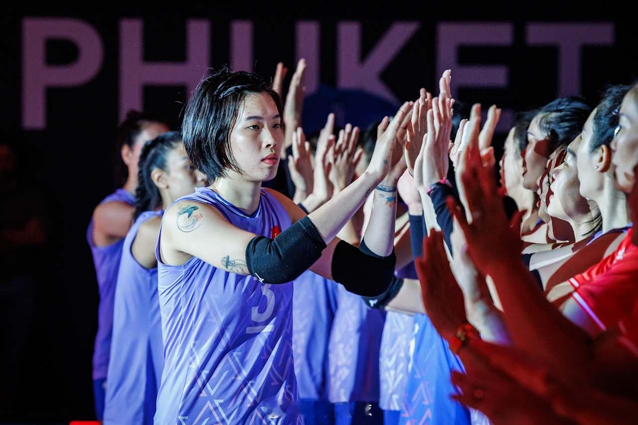 【2025女排世锦赛 小组赛：德国女排3-0越南女排】北京时间25日晚上，泰国普