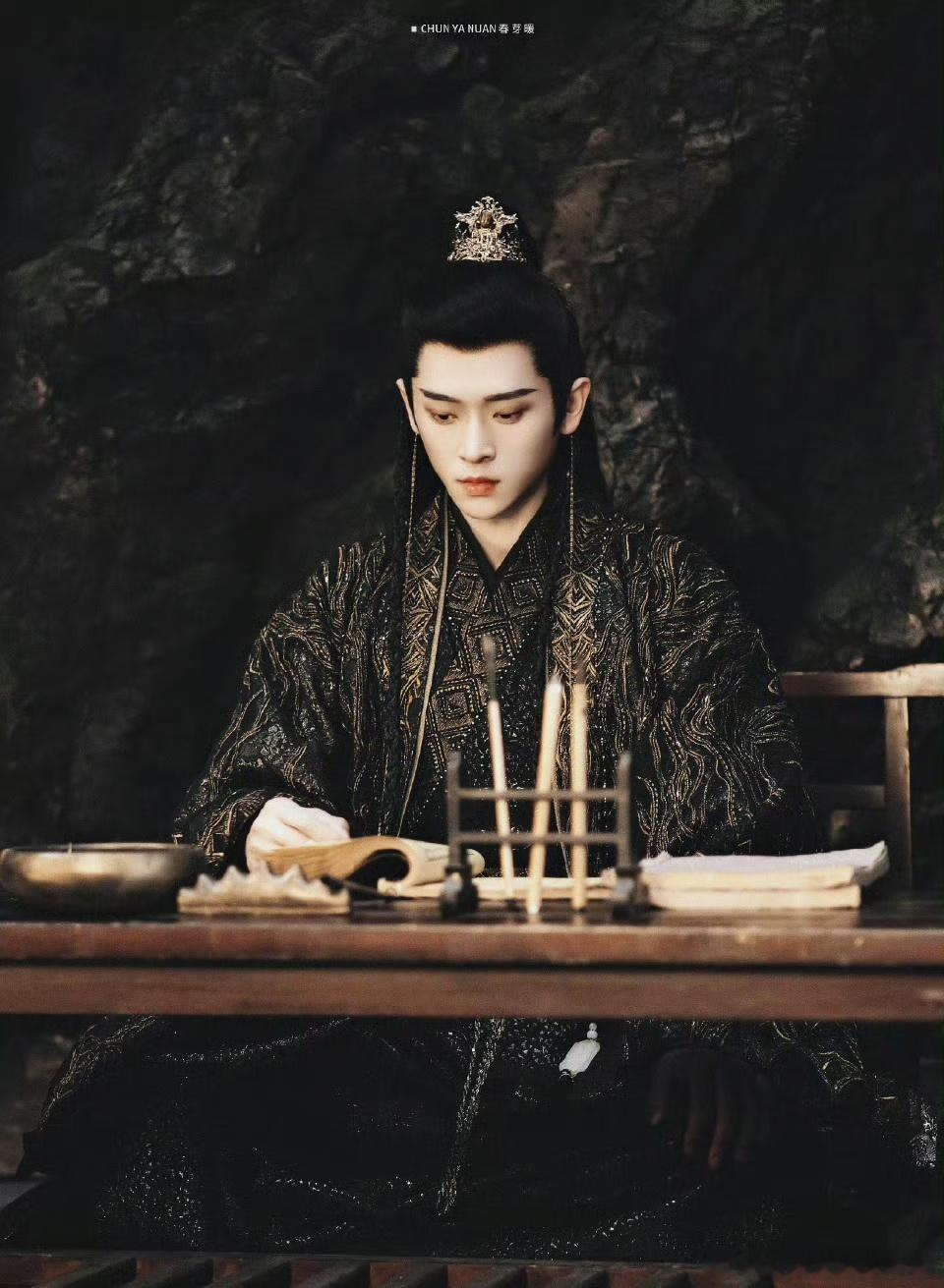 丞磊 田嘉瑞《云之羽》男配出圈的，你觉得当初谁的声量更高？ 