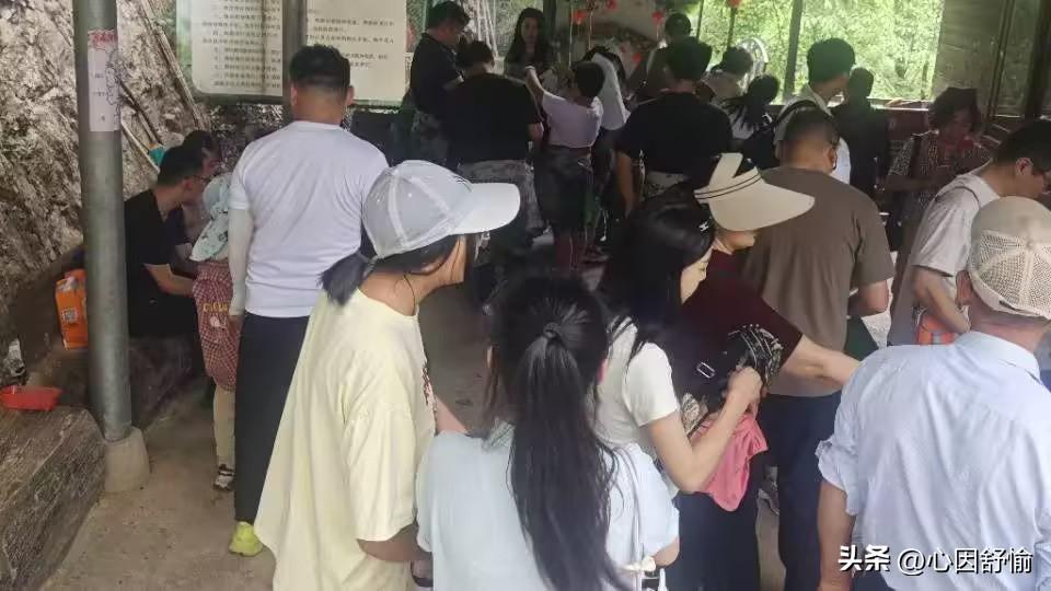 襄阳南漳2天1晚春季康养游：山水古寨慢时光+彩虹瀑布洗肺，全程轻徒步、少爬坡，适